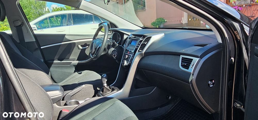 Hyundai i30 - 11