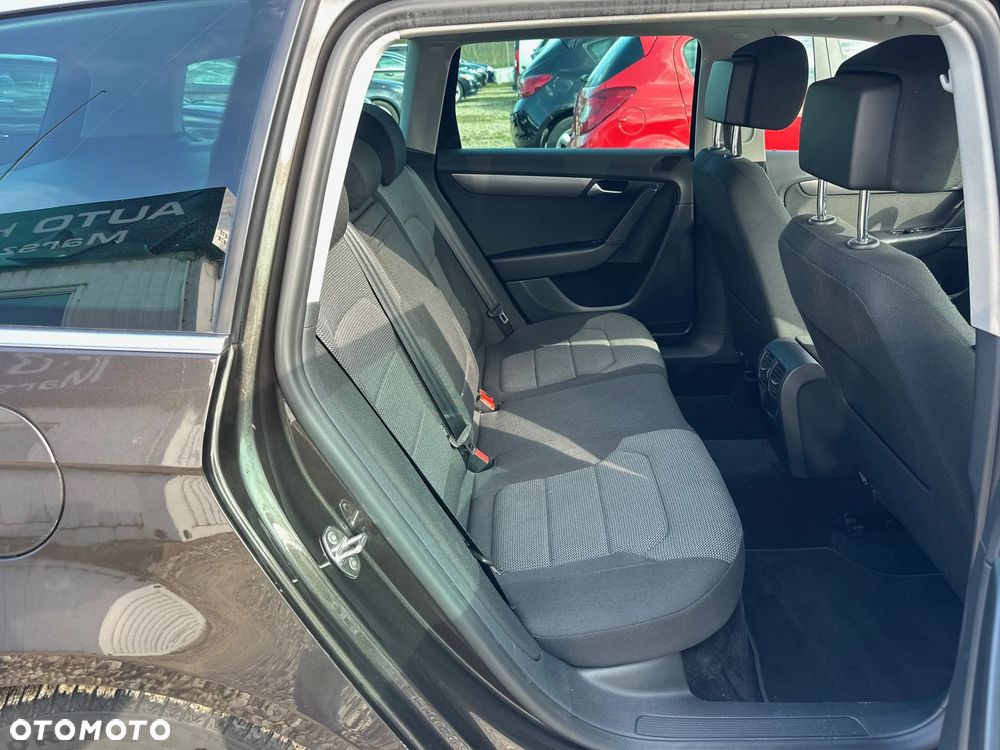 Volkswagen Passat Variant 1.4 TSI BMT Comfortline DSG - 18