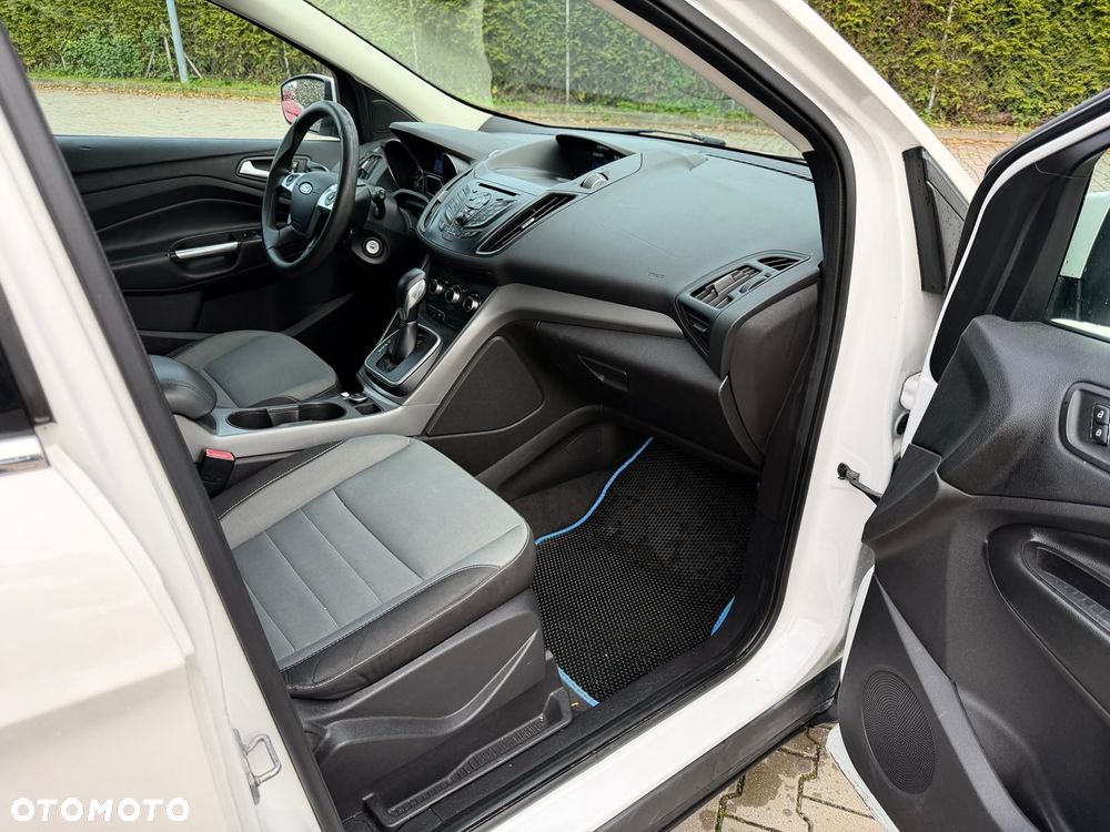 Ford Escape 1.6 EcoBoost AWD SE - 6