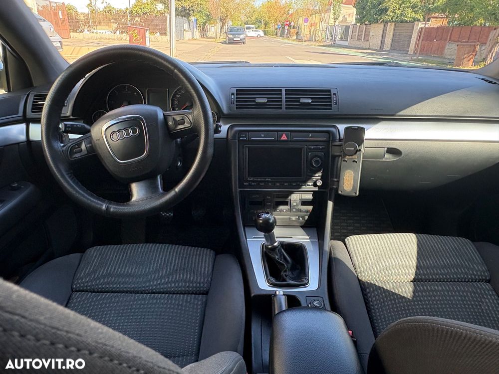 Audi A4 Avant - 14