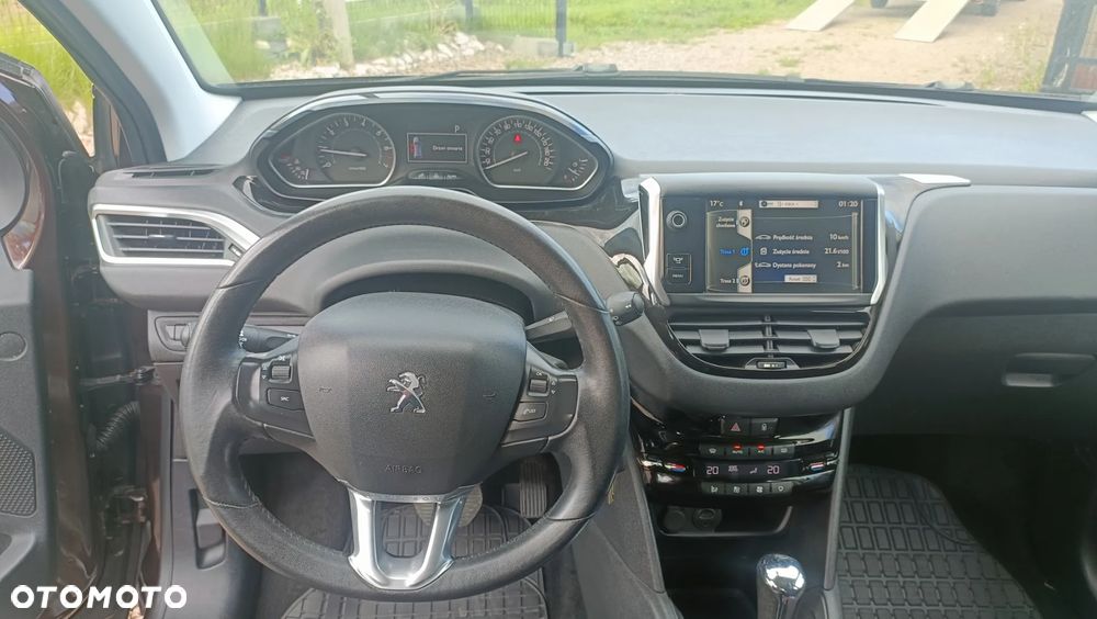 Peugeot 208 1.6 VTi Allure - 12