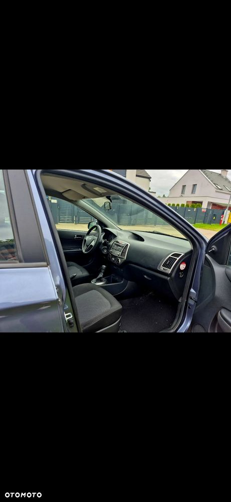 Hyundai i20 1.25 Classic + - 9