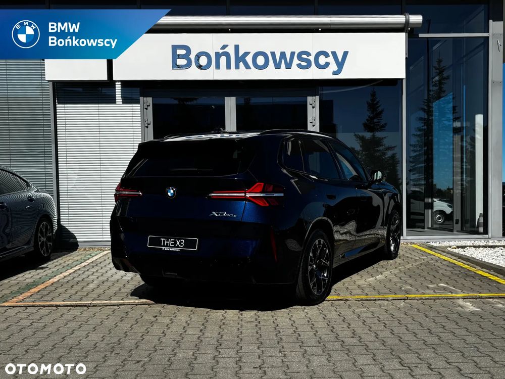 BMW X3 xDrive30e PHEV - 3