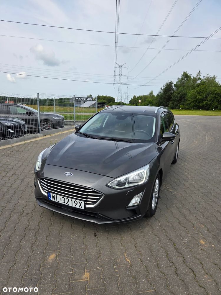 Ford Focus 1.5 EcoBoost Titanium - 1