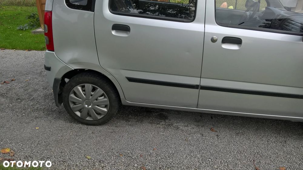 Suzuki Wagon R+ 1.3 GA - 12