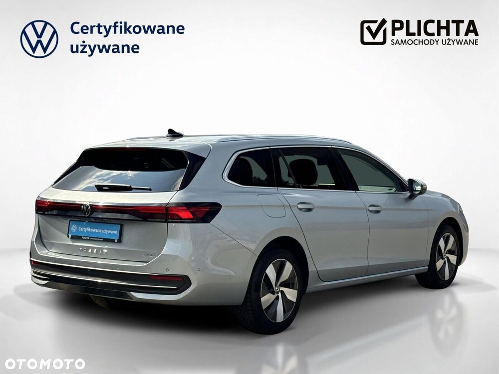 Volkswagen Passat - 7