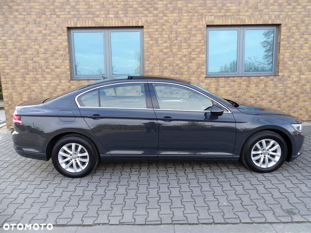 Volkswagen Passat 2.0 TDI BMT Comfortline - 8