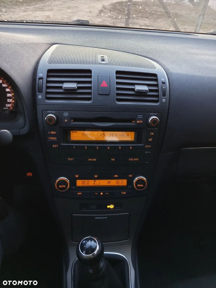 Toyota Avensis 2.0 D-4D Sol plus - 13