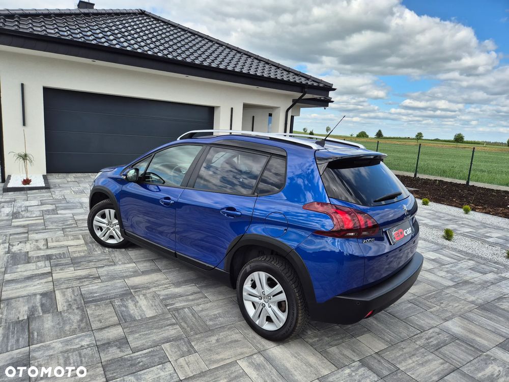 Peugeot 2008 BlueHDi 100 STOP & START Signature - 19