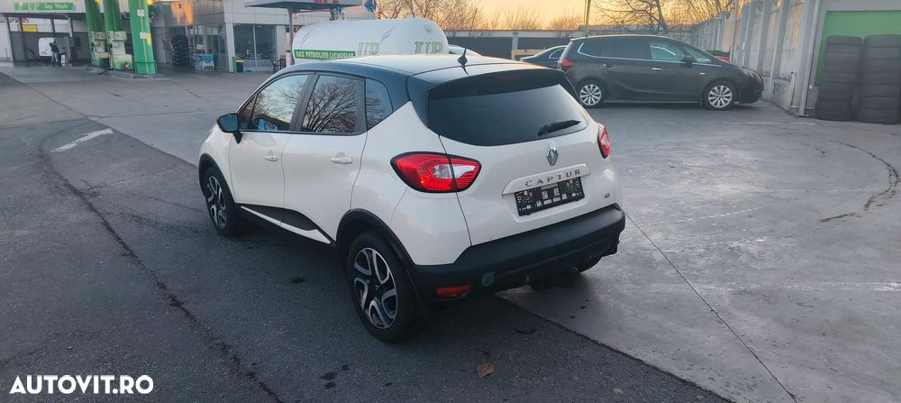 Renault Captur (ENERGY) dCi 90 EDC INTENS - 11