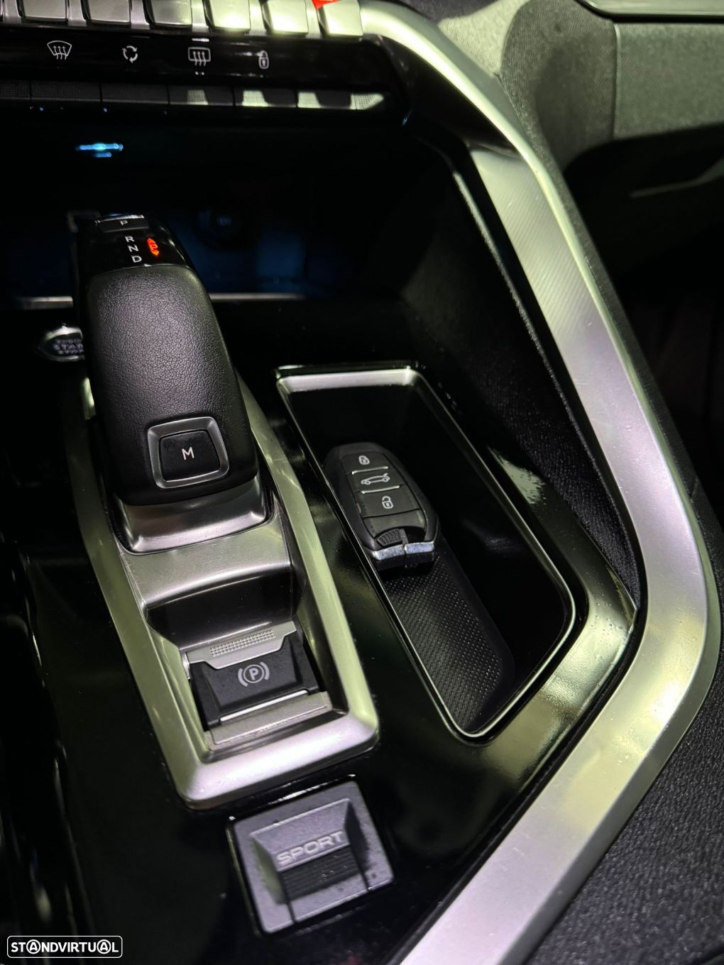 Peugeot 5008 1.5 BlueHDi Allure EAT8 - 51