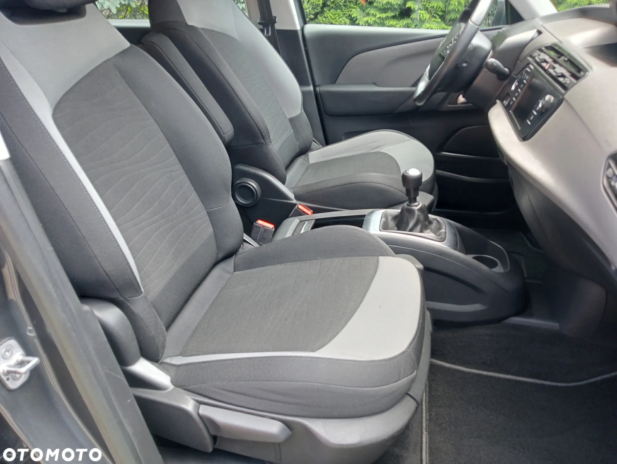 Citroën C4 Grand Picasso - 16