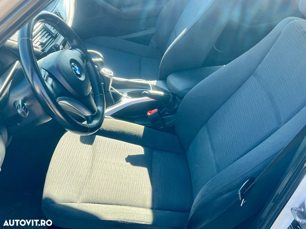 BMW X1 xDrive18d - 3