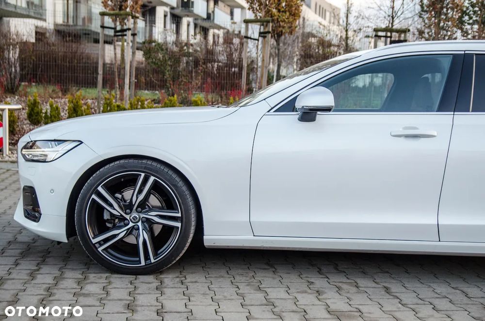 Volvo V90 D4 Geartronic R Design - 12