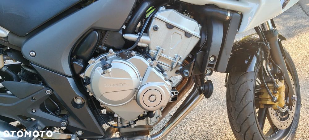Honda CBF - 9