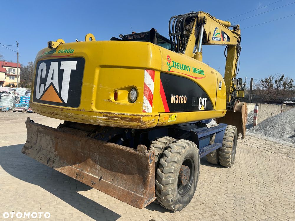 Caterpillar 318 D - 2