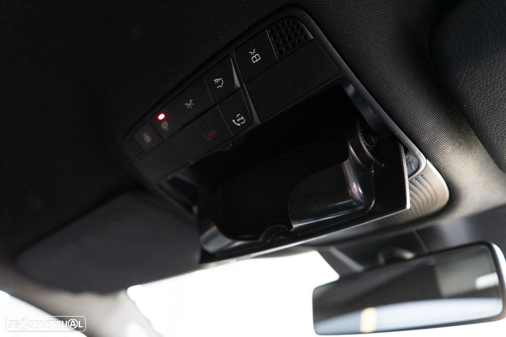 Mercedes-Benz C 200 9G-TRONIC AMG Line Plus - 45