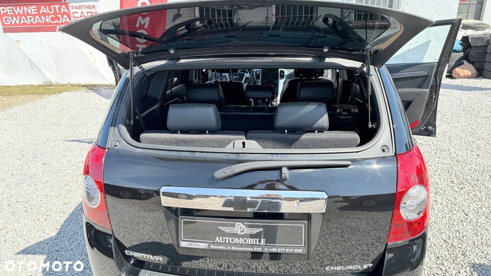 Chevrolet Captiva 2.4 4WD 7 Sitzer LT - 23