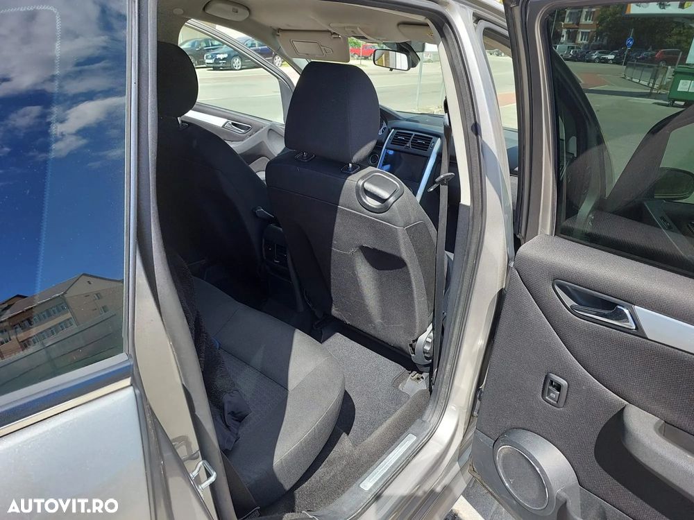 Mercedes-Benz B 180 - 9