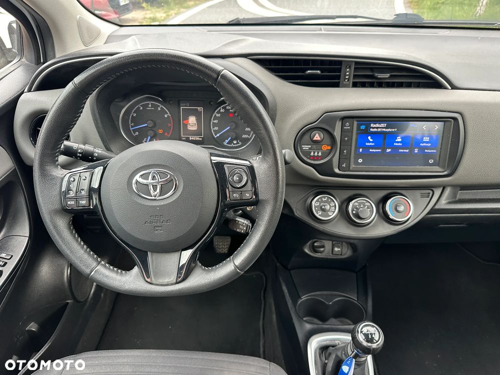 Toyota Yaris 1.5 Dynamic - 15