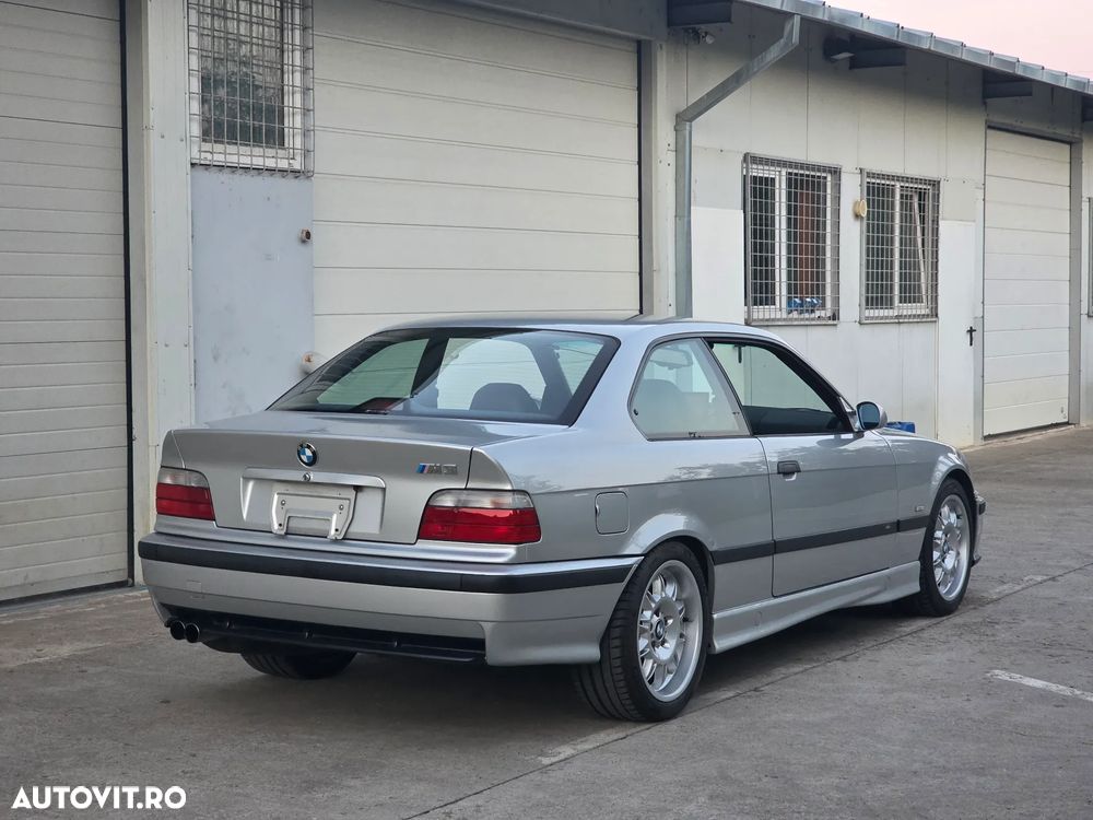 BMW M3 Standard - 12