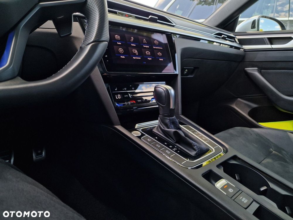Volkswagen Arteon Shooting Brake 2.0 TSI 4Motion R DSG - 25