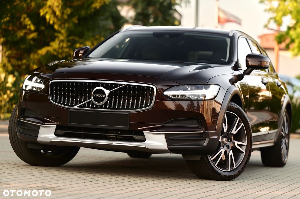 Volvo V90 Cross Country D5 SCR AWD Pro - 19