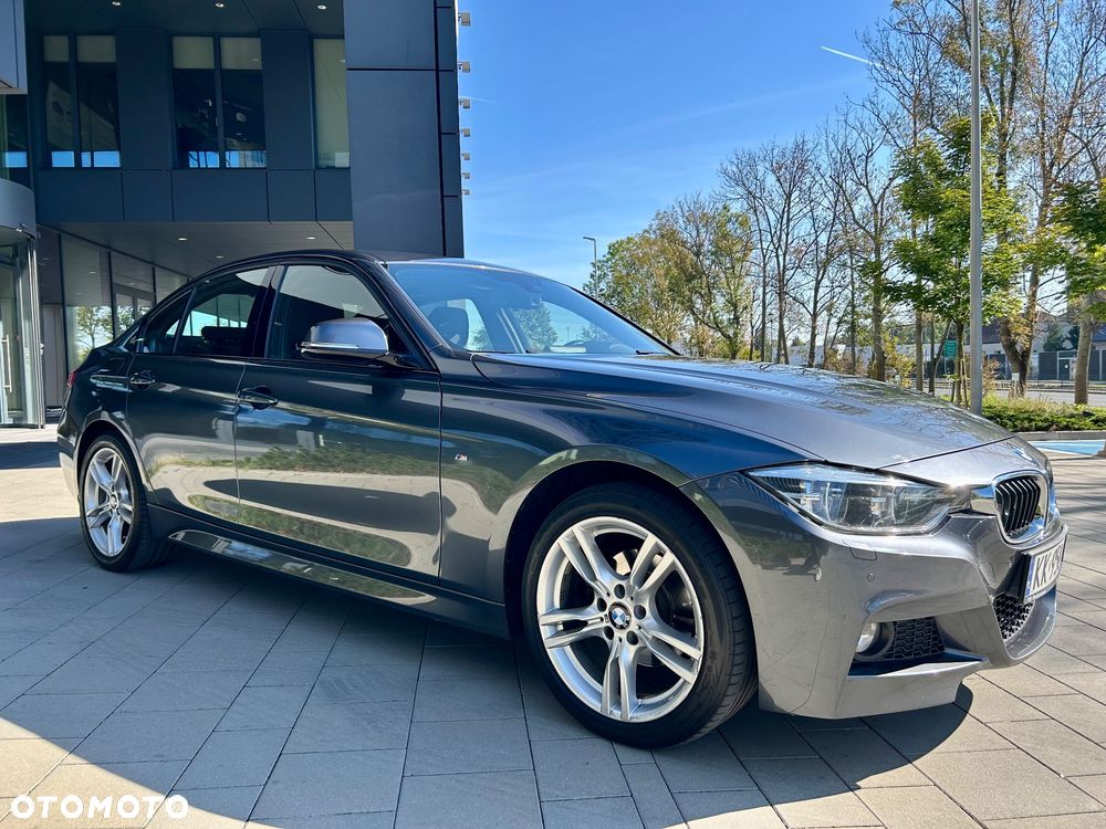 BMW Seria 3 320i xDrive M Sport - 2