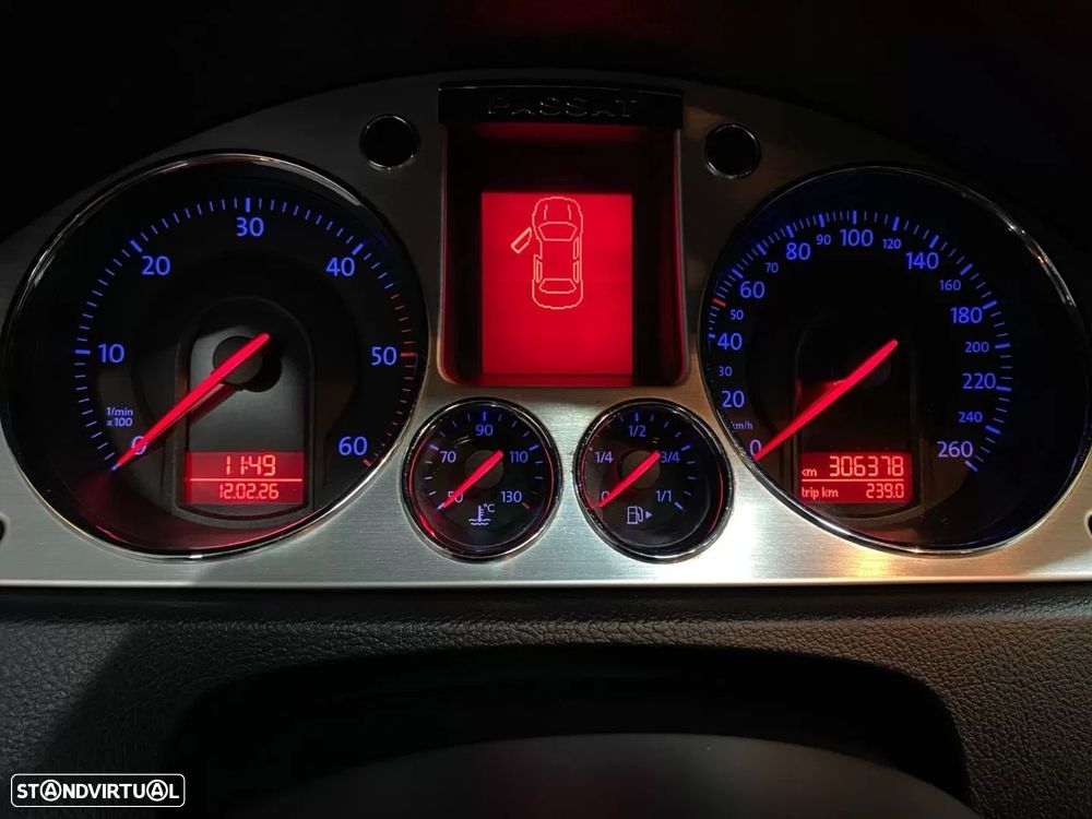 VW Passat Variant 2.0 TDi Highline - 10