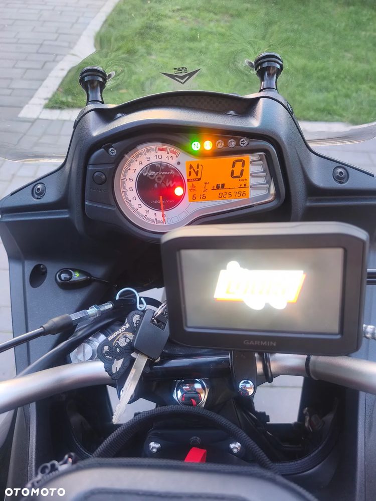 Suzuki DL - 24