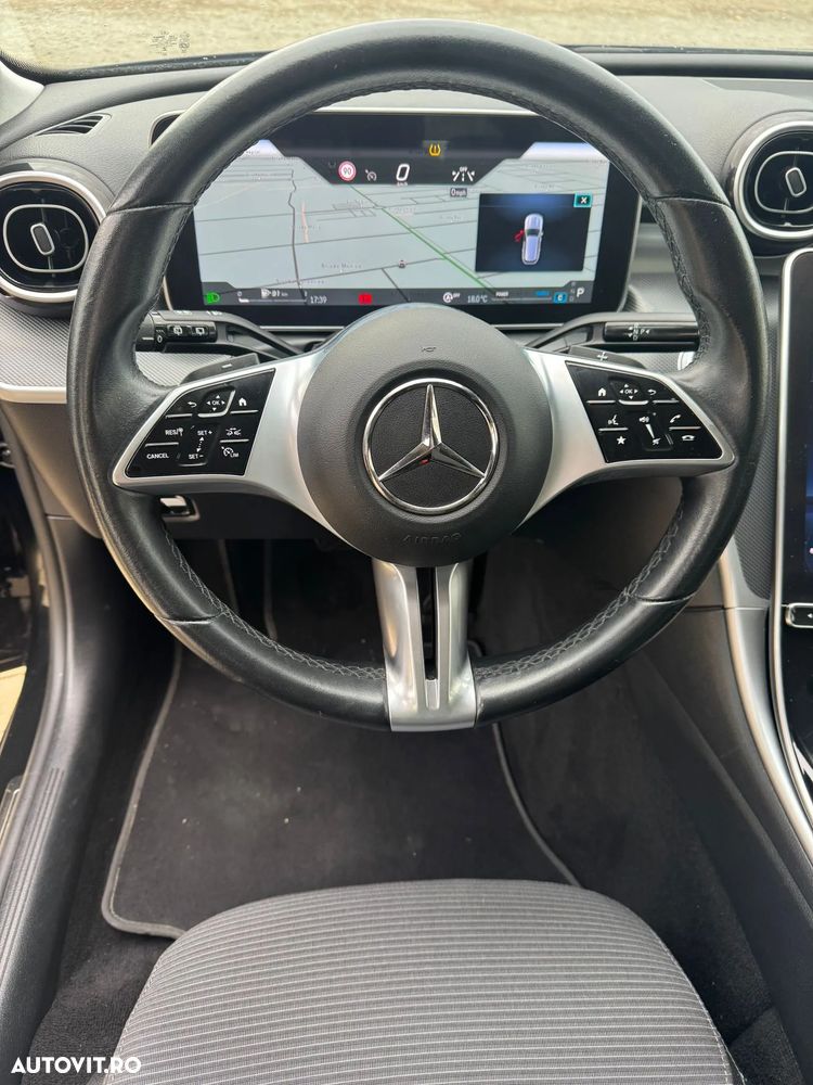 Mercedes-Benz C - 13