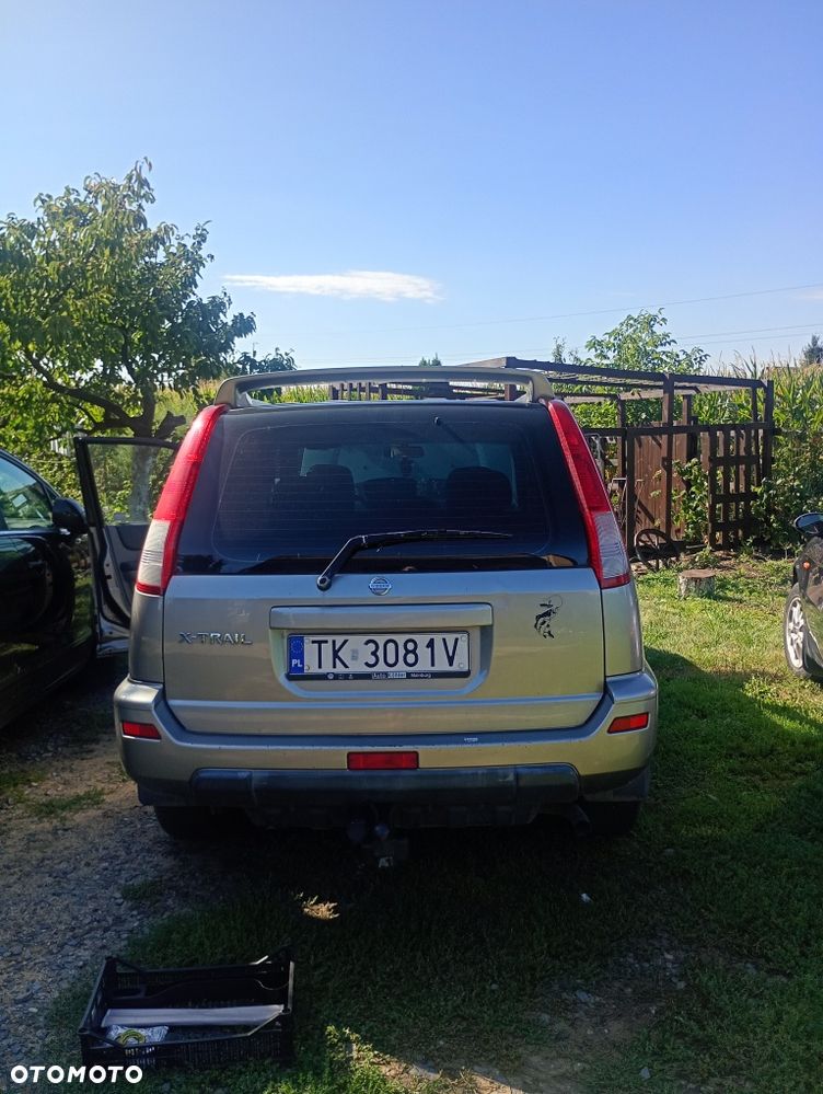 Nissan X-Trail - 2