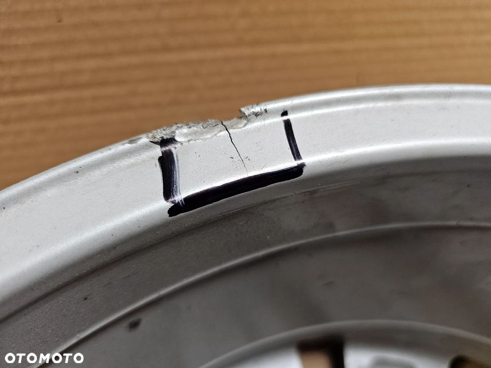 (F46) Skoda OE Superb Octavia III / 3T0601025S / 7Jx17 ET49 5x112 - 6