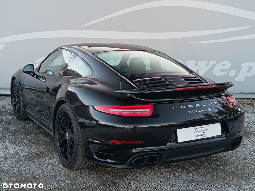Porsche 911 - 4