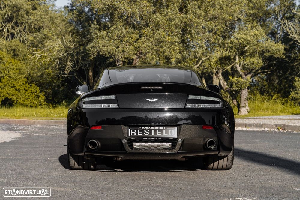 Aston Martin Vantage Coupe - 5