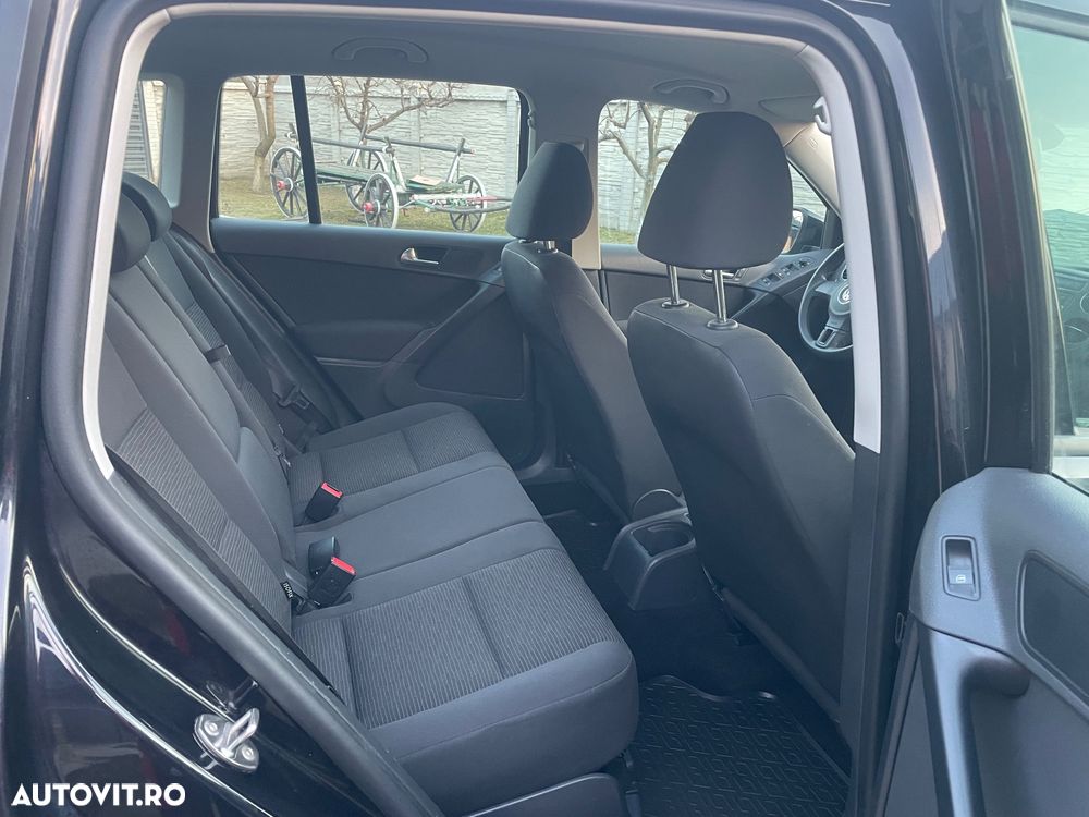 Volkswagen Tiguan - 19