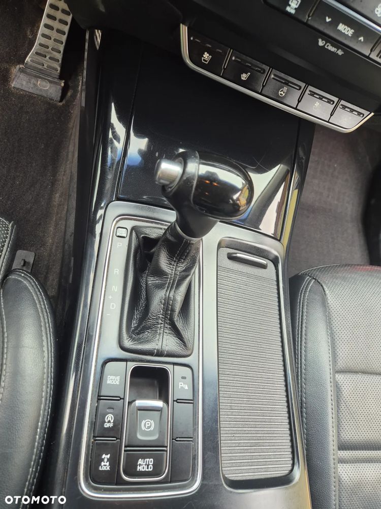 Kia Sorento 2.0 CRDI XL - 22