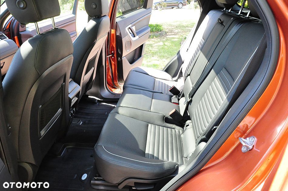 Land Rover Discovery Sport P290 R-Dynamic S - 25