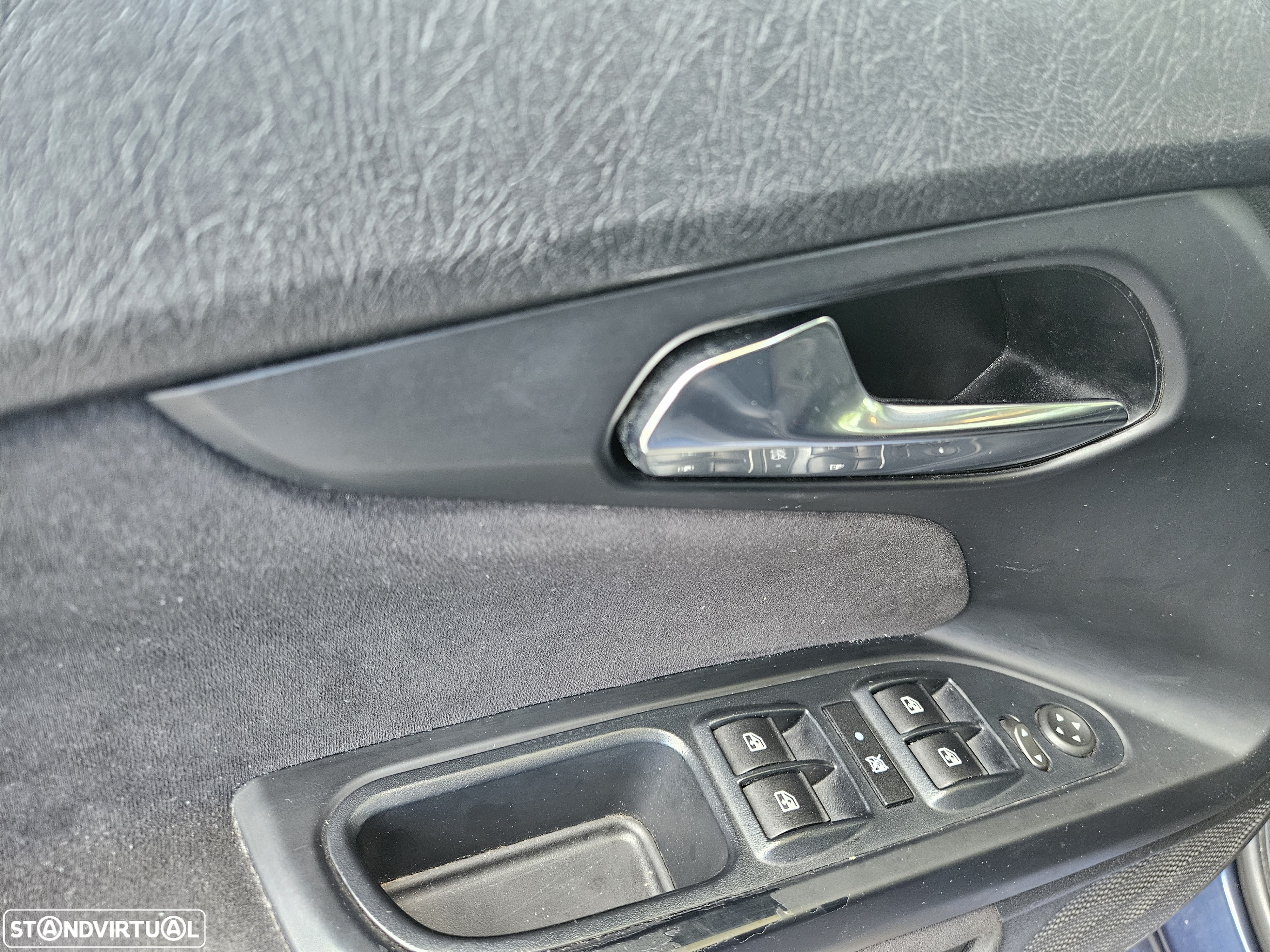 Fiat Tipo Station Wagon 1.3 M-Jet Easy - 23