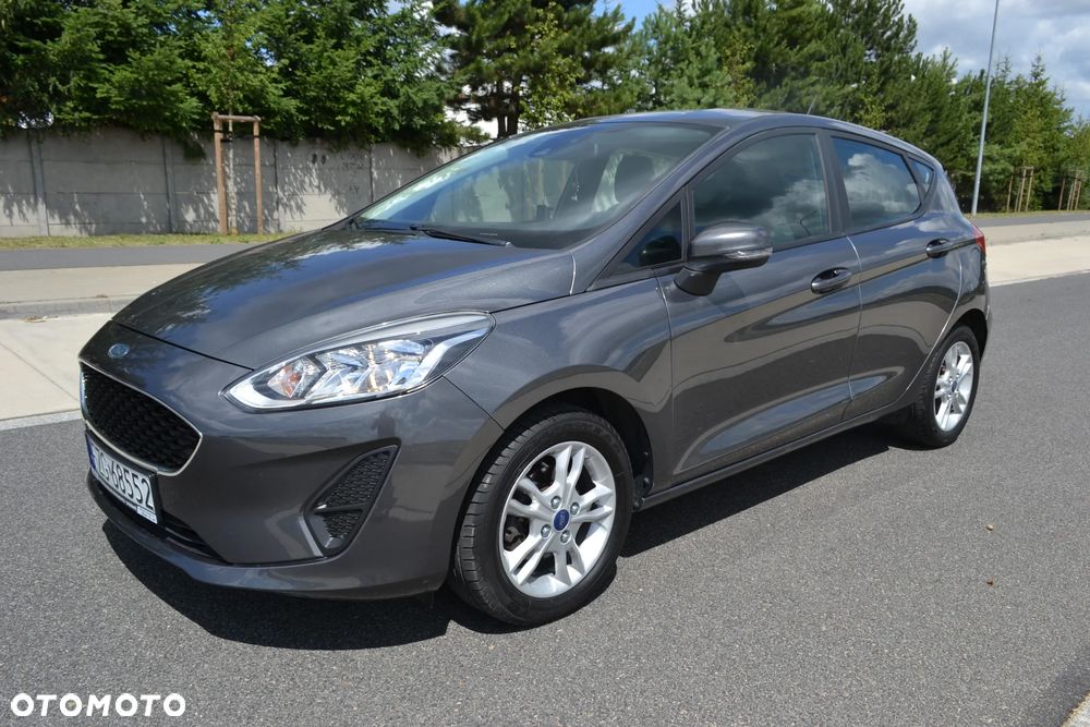 Ford Fiesta 1.5 TDCi ACTIVE - 2