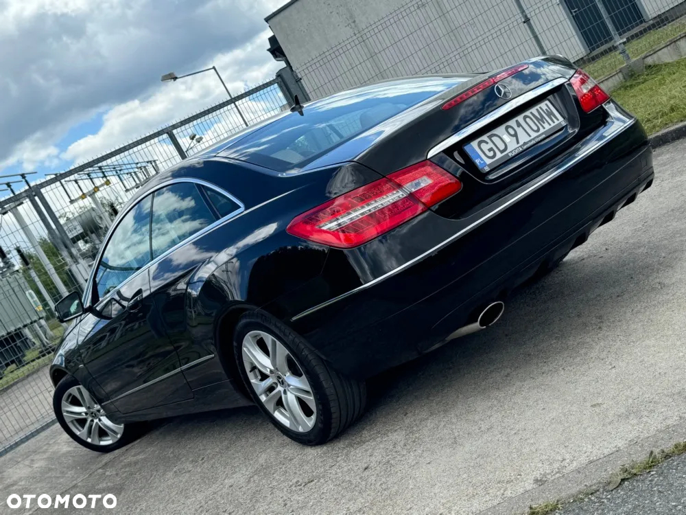 Mercedes-Benz Klasa E 250 CGI BlueEffICIENCY - 15