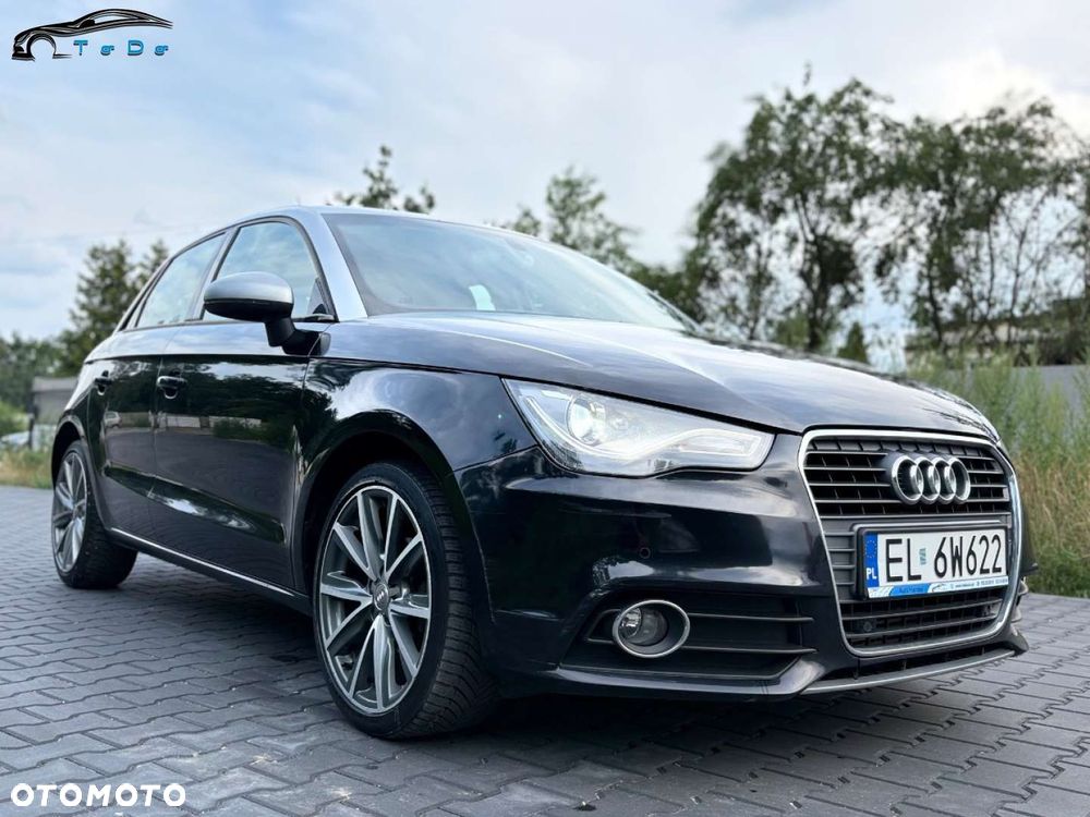 Audi A1 Sportback 1.6 TDI S tronic S line edition m S line Sportpaket - 2