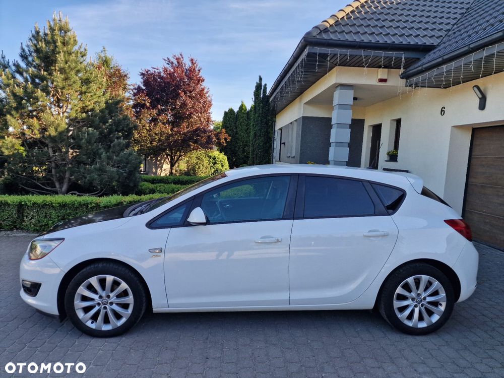 Opel Astra 1.4 Turbo Active - 4