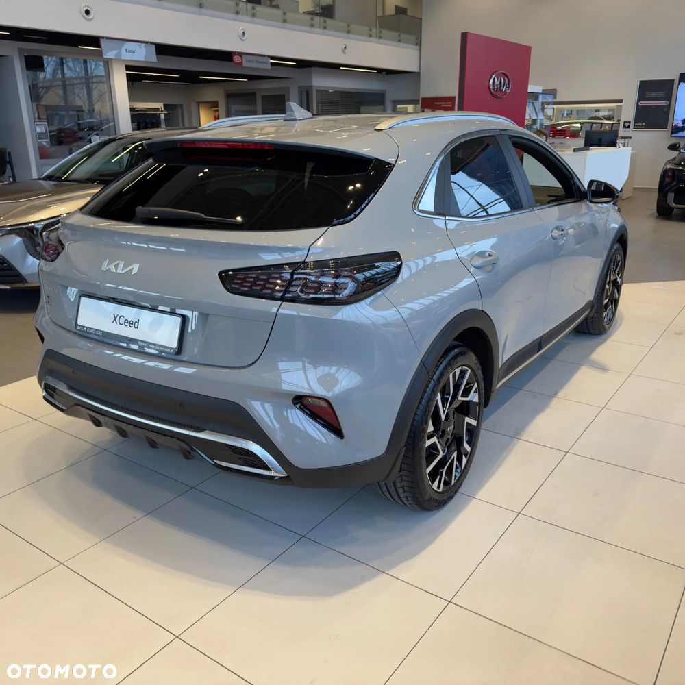 Kia XCeed 1.6 T-GDI Tribute DCT - 2