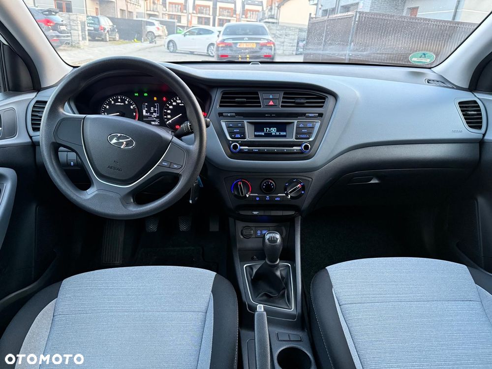 Hyundai i20 1.2 Select - 33