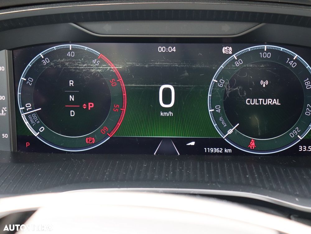 Skoda Octavia 2.0 TDI DSG Style - 17