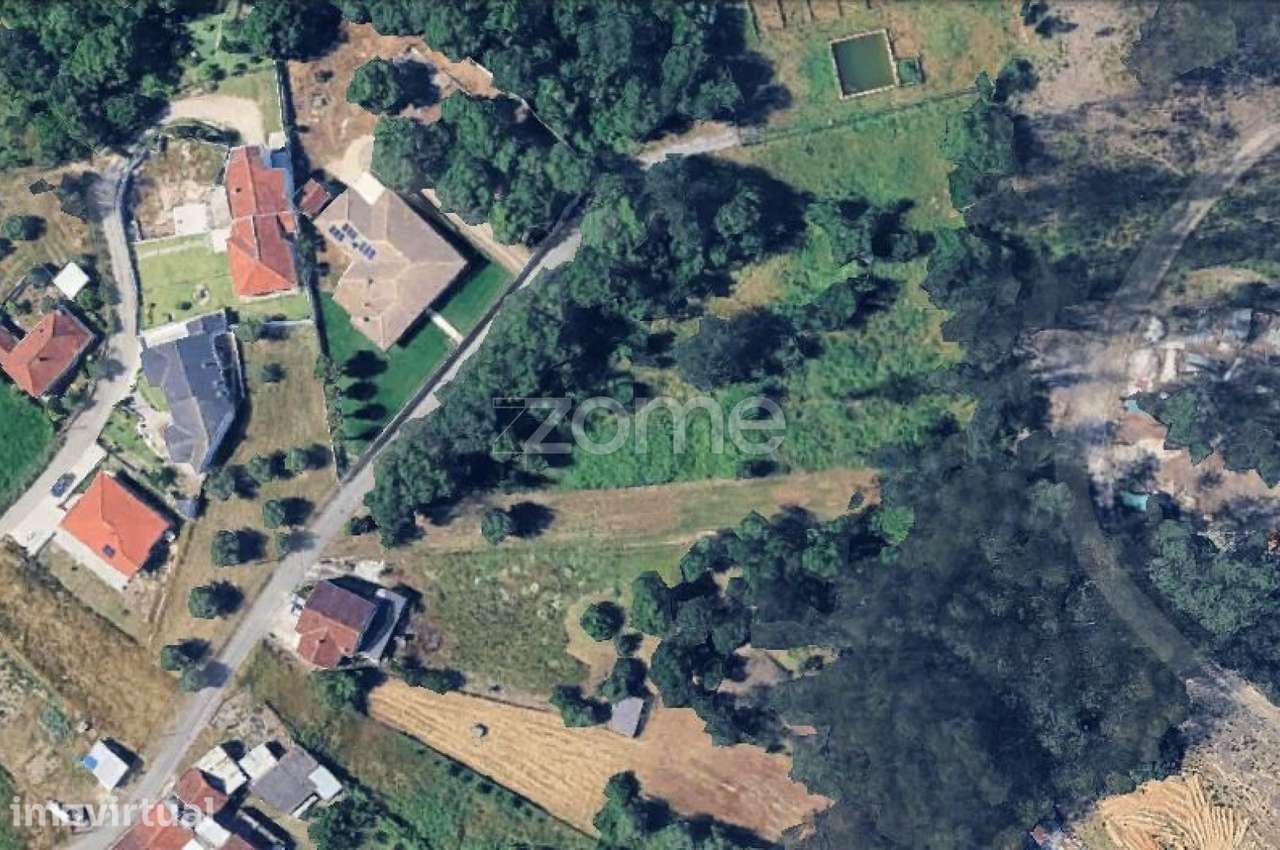 Terreno com cerca de 5.000 metros a 10 min. da Batalha - Grande imagem: 2/27