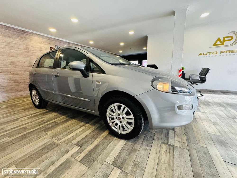 Fiat Punto 1.2 Lounge S&S - 4