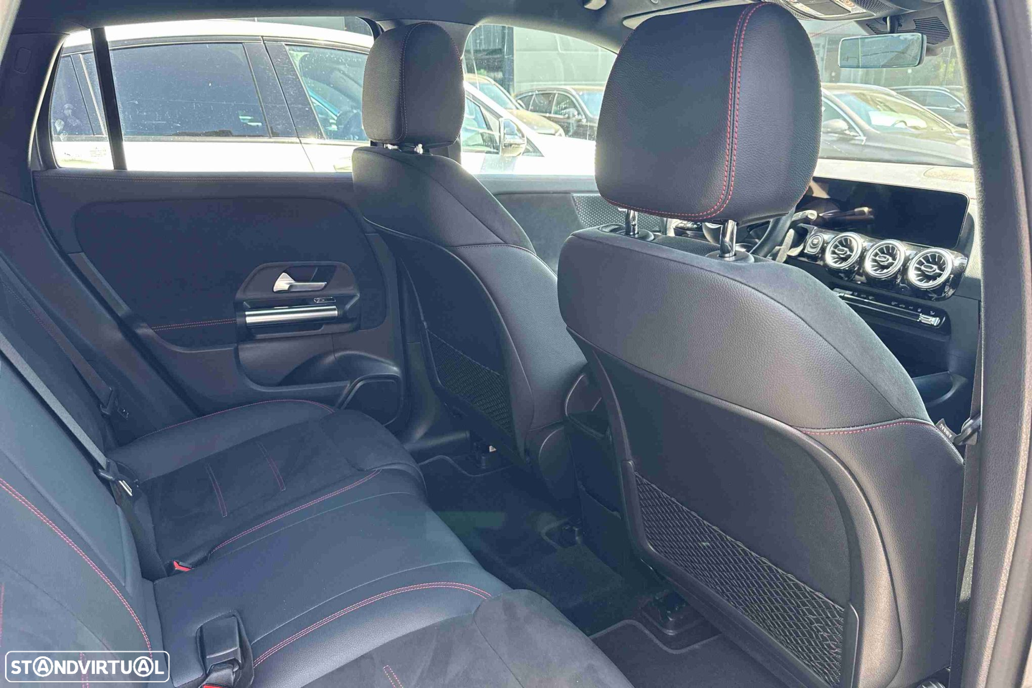 Mercedes-Benz EQA 250+ AMG Line - 10