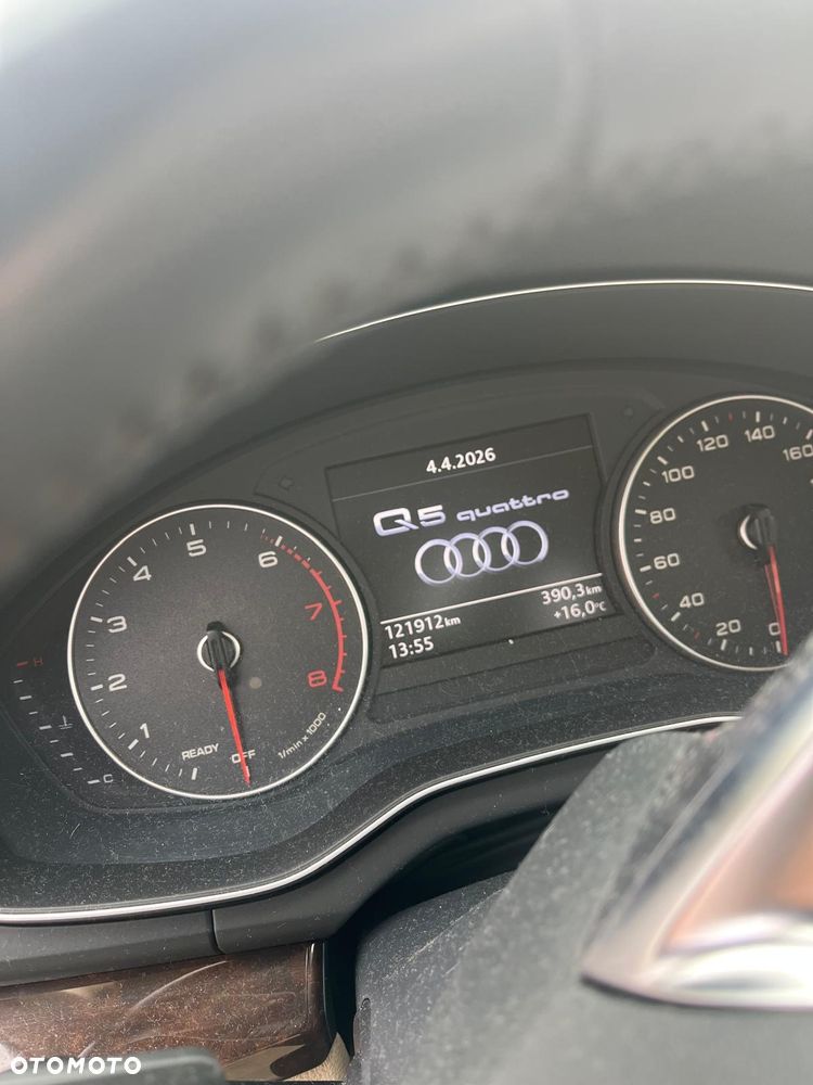 Audi Q5 2.0 TFSI Quattro Design S tronic - 8